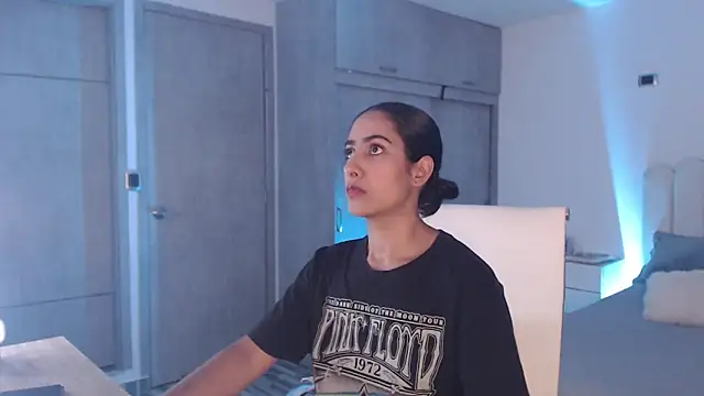 Brown skin11 online show from 03.18.25