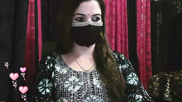 Snapshot of Cute_Sonii chatting on 12.11.24 Cute Sonii online show from 12.11.24