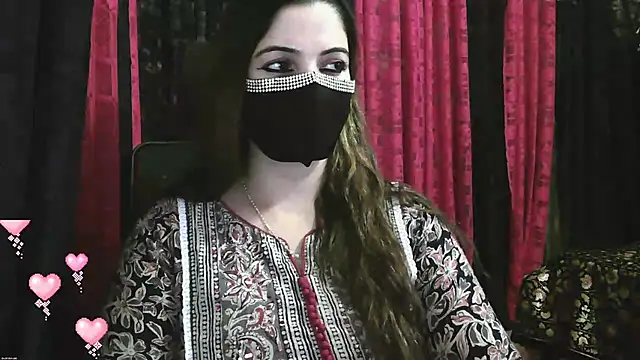 Snapshot of Cute_Sonii chatting on 12.12.24 Cute Sonii online show from 12.12.24