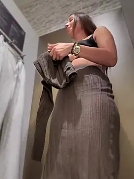 Snapshot of YOUR-KARINA chatting on 01.10.25 YOUR-KARINA online show from 01.10.25