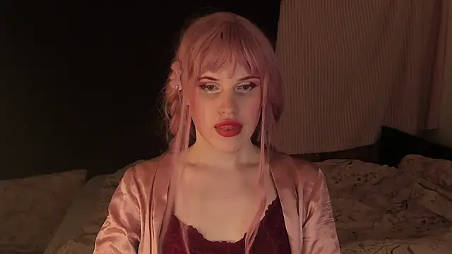 EffieMinki online show from 12.19.24