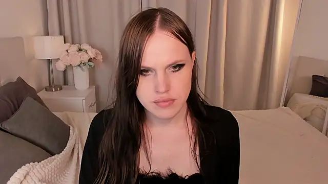 EffieMinki online show from 02.27.26