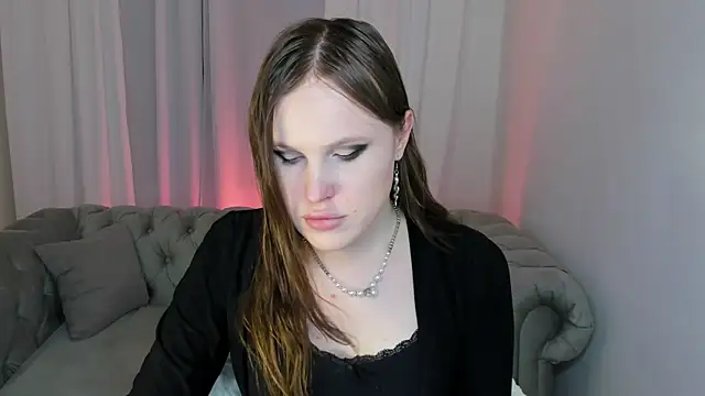 EffieMinki online show from 07.16.26