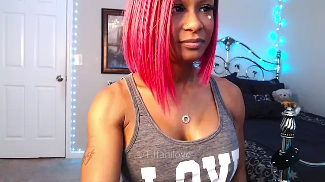 Snapshot of xdolltv chatting on 12.28.24 xdolltv online show from 12.28.24