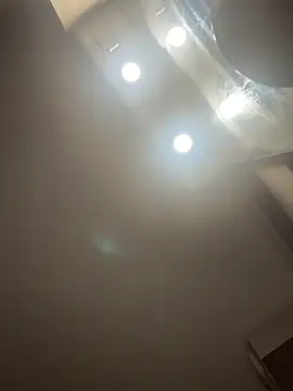 Emma roqueen online show from 11.11.25