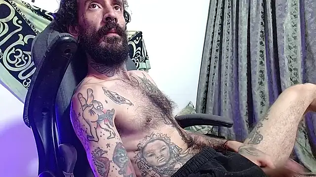 Snapshot of harry_reems1 chatting on 06.27.26 harry reems1 online show from 06.27.26