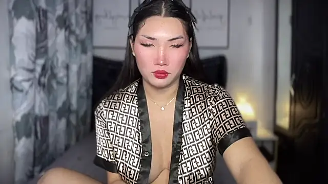 Snapshot of Miss_Deliciousness chatting on 05.10.26 Miss Deliciousness online show from 05.10.26