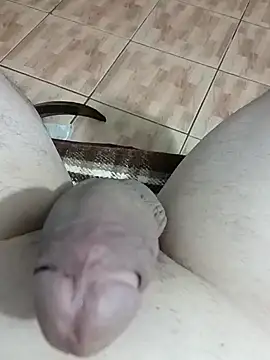 Snapshot of yurasec chatting on 02.01.25 yurasec online show from 02.01.25