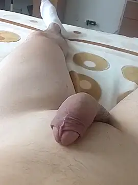 Snapshot of yurasec chatting on 03.01.25 yurasec online show from 03.01.25