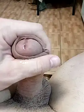 Snapshot of yurasec chatting on 03.20.25 yurasec online show from 03.20.25