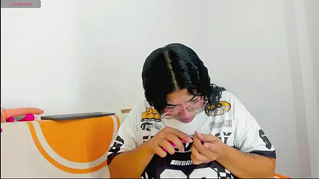 moana taylor online show from 05.03.26