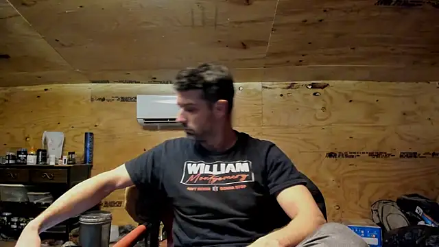 Snapshot of Kenny_Kyle chatting on 02.21.25 Kenny Kyle online show from 02.21.25
