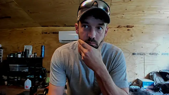 Snapshot of Kenny_Kyle chatting on 03.19.25 Kenny Kyle online show from 03.19.25
