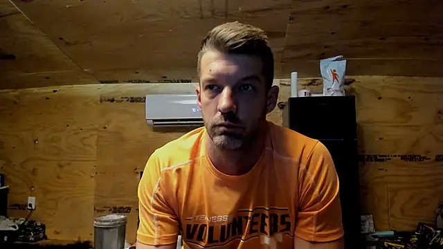 Snapshot of Kenny_Kyle chatting on 09.19.25 Kenny Kyle online show from 09.19.25