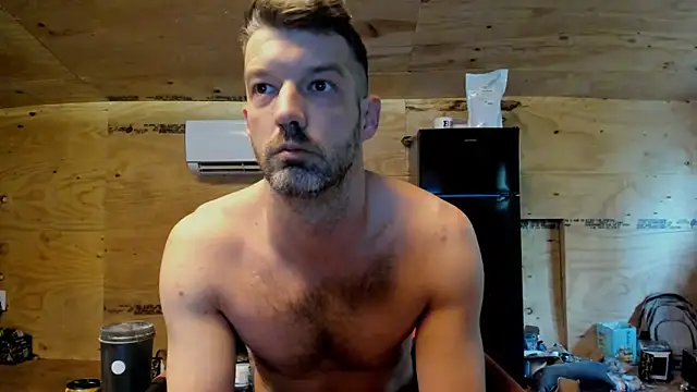 Snapshot of Kenny_Kyle chatting on 10.18.25 Kenny Kyle online show from 10.18.25