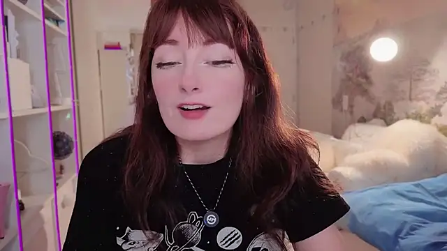 Cissy Glitter online show from 06.13.26