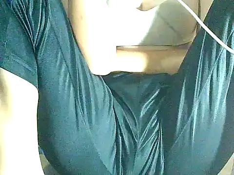 PinaySkinnyGirl online show from 11.19.25