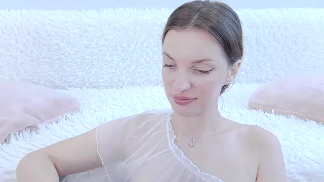 Beauty Alex online show from 07.31.26