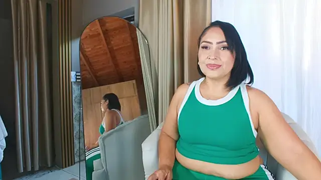 Madissononee online show from 09.28.25