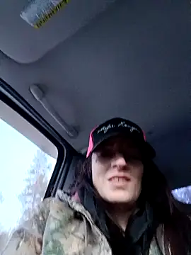 khloebanques online show from 12.19.24