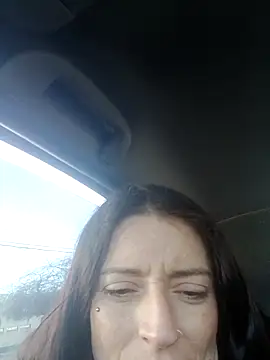 khloebanques online show from 03.15.26