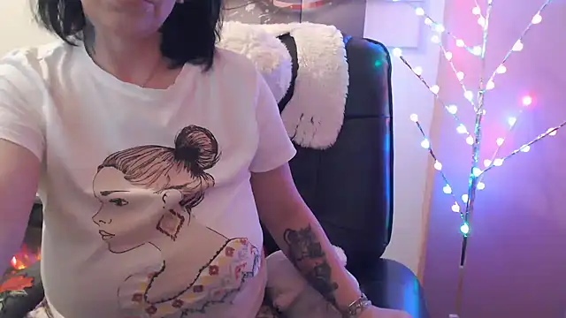 Snapshot of algodonyfresa chatting on 02.04.25 algodonyfresa online show from 02.04.25