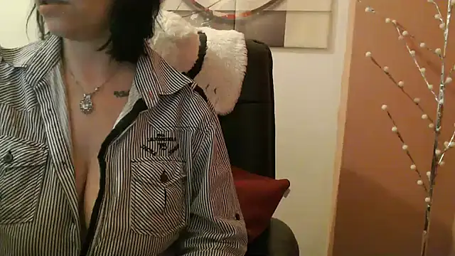 Snapshot of algodonyfresa chatting on 02.10.25 algodonyfresa online show from 02.10.25