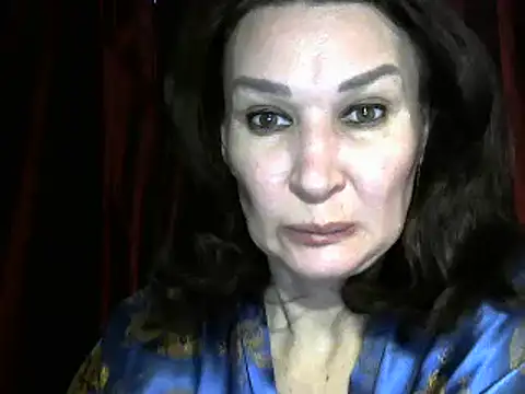 PrettyAndWild online show from 12.02.24