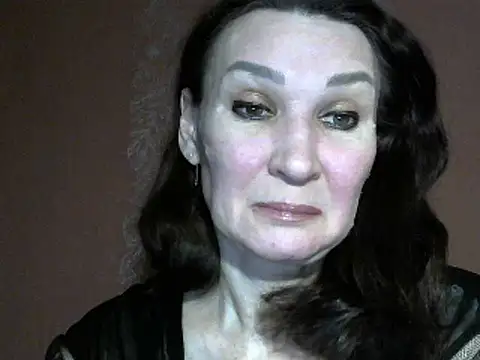 Snapshot of PrettyAndWild chatting on 03.06.25 PrettyAndWild online show from 03.06.25