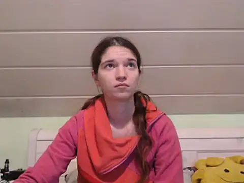 Snapshot of Geile-Luna chatting on 01.04.25 Geile-Luna online show from 01.04.25