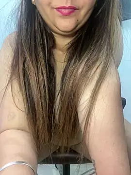 Snapshot of Preet_Kaur_69 chatting on 03.05.25 Preet Kaur 69 online show from 03.05.25