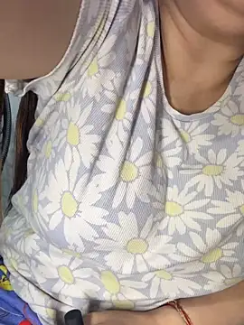 Snapshot of Preet_Kaur_69 chatting on 02.04.26 Preet Kaur 69 online show from 02.04.26