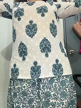 Snapshot of Preet_Kaur_69 chatting on 03.10.26 Preet Kaur 69 online show from 03.10.26