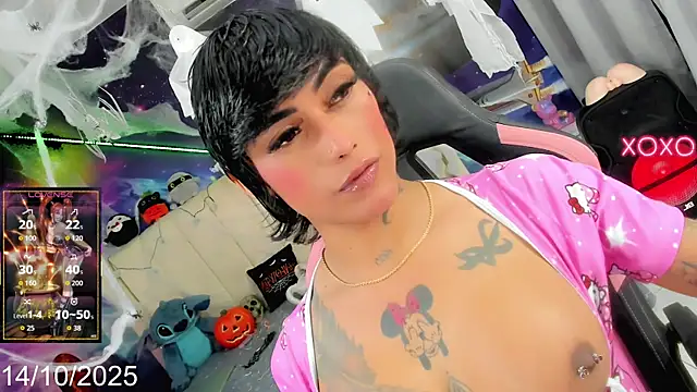 Nella Dolls online show from 10.14.25