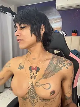 Nella Dolls online show from 11.16.25