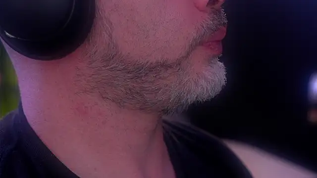 Snapshot of Sanders_White chatting on 09.16.25 Sanders White online show from 09.16.25