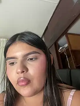 Lia sexx online show from 02.21.25