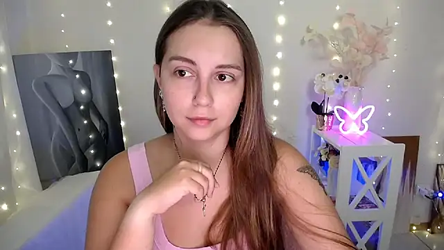 Snapshot of SweetPrincess_ chatting on 07.23.26 SweetPrincess online show from 07.23.26