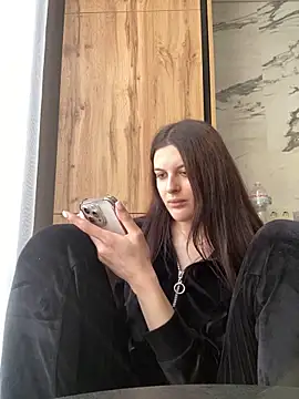 little belucci online show from 03.01.25