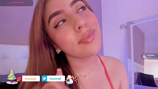 Snapshot of MaddyyLennon chatting on 12.28.24 MaddyyLennon online show from 12.28.24