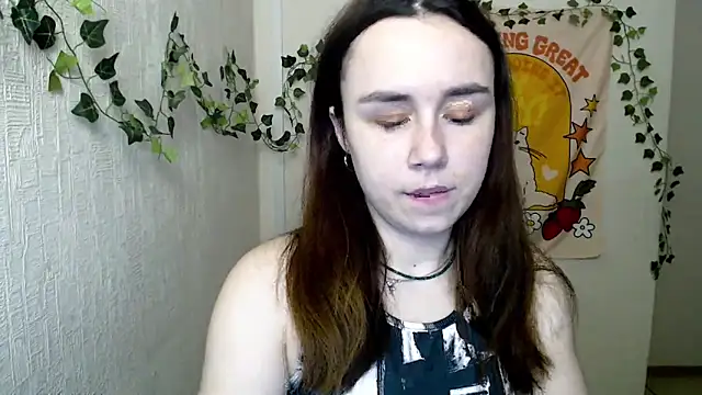 VeryVeryVeryShy  online show from 03.02.26