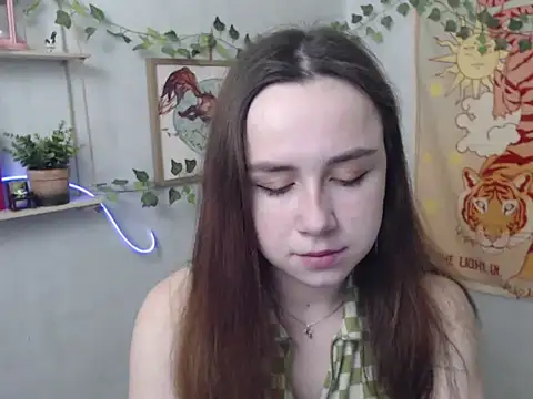 VeryVeryVeryShy  online show from 04.27.26