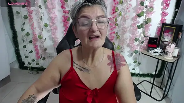 bety-cum2 online show from 03.04.25