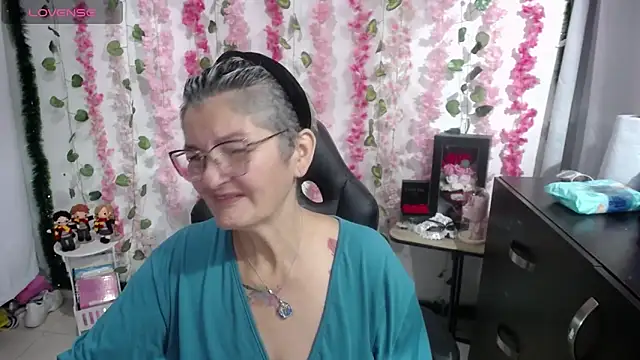 bety-cum2 online show from 03.22.25