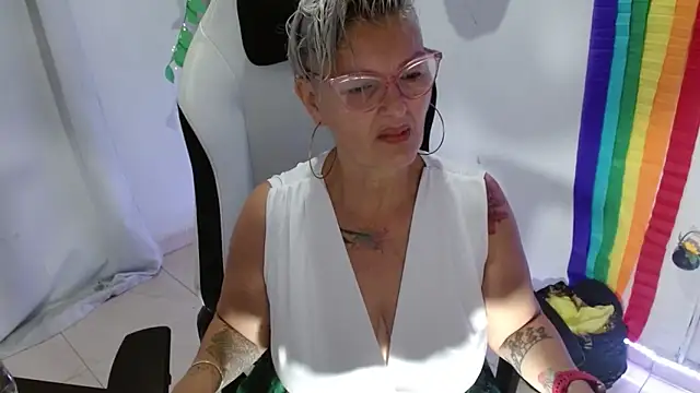 bety-cum2 online show from 03.17.26