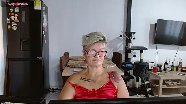 bety-cum2 online show from 06.16.26