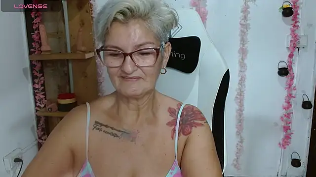 bety-cum2 online show from 07.22.26