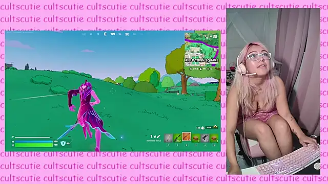 cultscutie online show from 11.21.25