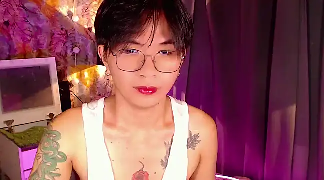 Sexy Handsome Drex online show from 12.31.24