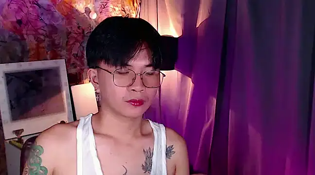Sexy Handsome Drex online show from 01.05.25